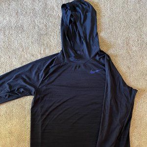 MEN'S NIKE XL DARK BLUE DRI-FIT LIGHT WEIGHT HOODIE